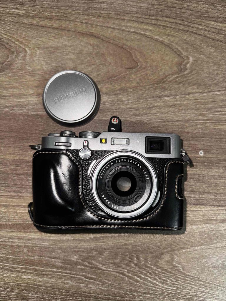 Máy ảnh Fujifilm X100F Bạc Đã sử dụng. Mua bán Máy ảnh, Máy quay tại Quận 8 Tp Hồ Chí Minh được đăng bởi Linh  hình 1