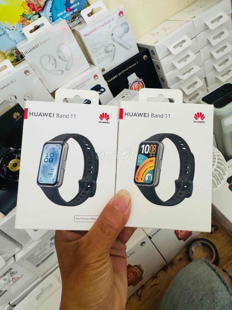 Huawei Band 11 Đen bản Nhôm và Nhựa. Mua bán Thiết bị đeo thông minh tại Quận Cẩm Lệ Đà Nẵng được đăng bởi Huawei Chính Hãng Đà Nẵng zz Mua và Bán Đồng Hồ Mới Cũ zz  hình 1