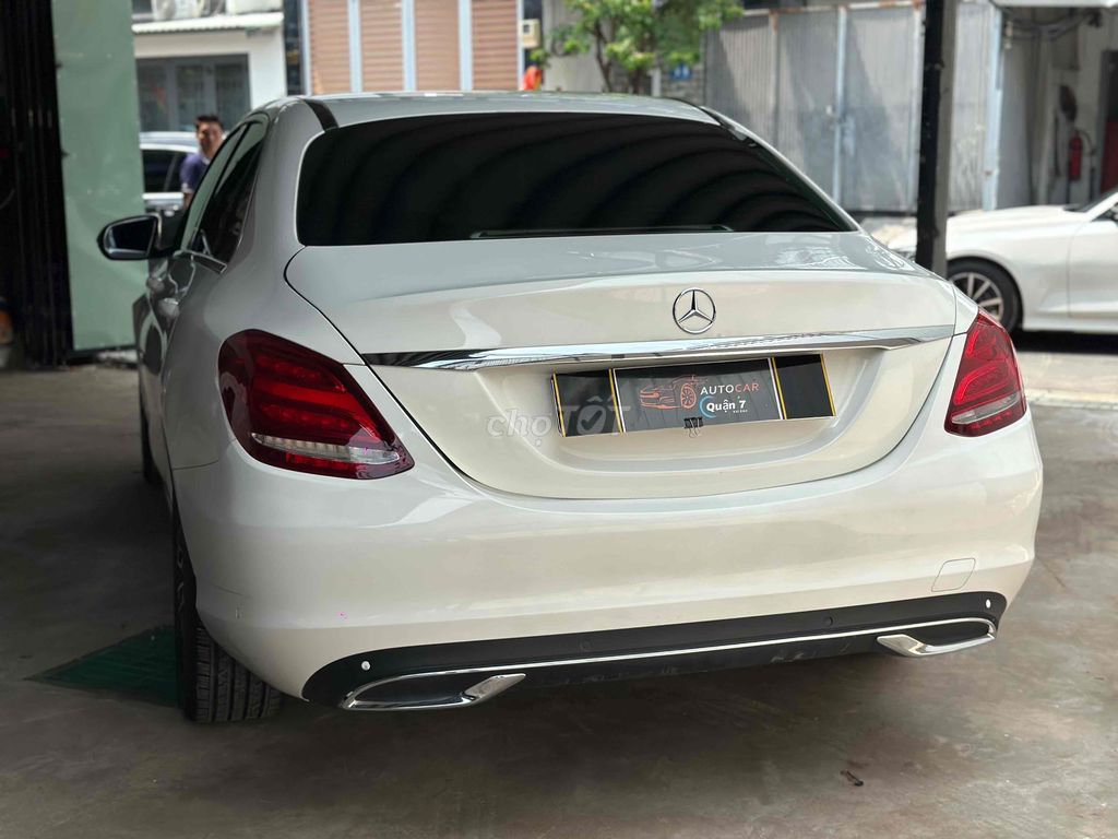 Mercedes Benz C Class 2018 C200 - 70000 km. Mua bán Ô tô tại Quận 7 Tp Hồ Chí Minh được đăng bởi Thông Sport  hình 15