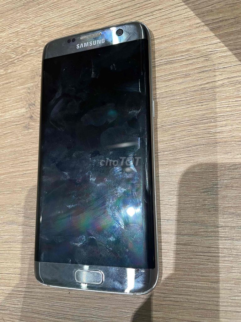 Bán xác Samsung Galaxy S7 Edge Bạc. Mua bán Điện thoại tại Quận Tân Phú Tp Hồ Chí Minh được đăng bởi Sơn hình 1