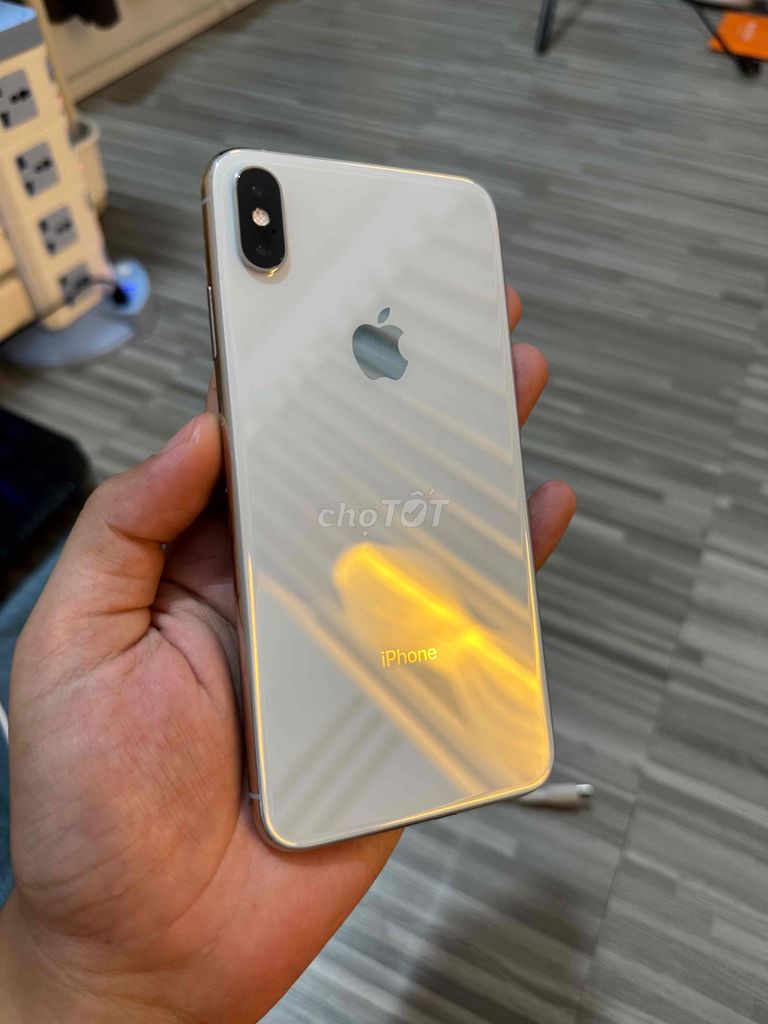 iPhone Xs Max QT 256GB Trắng. Mua bán Điện thoại tại Huyện Tam Bình Vĩnh Long được đăng bởi QK Shop hình 1