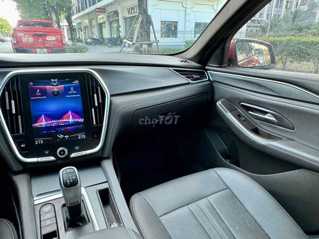 VinFast Lux A 2.0 Tiêu chuẩn 2022 siêu đẹp. Mua bán Ô tô tại Quận Hoàng Mai Hà Nội được đăng bởi Mr Tài hình 5