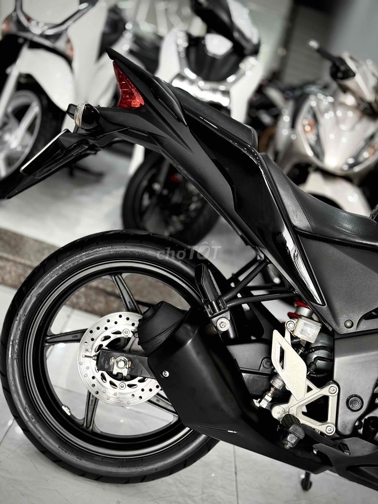 CBR150 2014 zin Êm Lướt ( Hỗ trợ Trả GÓP ) 🔥🔥. Mua bán Xe máy tại Thị xã Phú Mỹ Bà Rịa - Vũng Tàu được đăng bởi Cửa Hàng Xe Máy Phú Mỹ hình 7