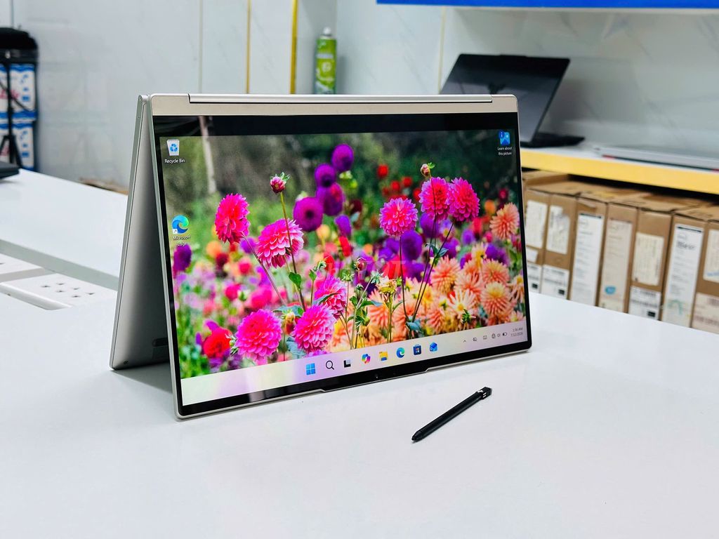 Yoga 9 14ITL5 i7 th11 / RAM16 / SSD512 / FHD Touch. Mua bán Laptop tại Quận Bình Thạnh Tp Hồ Chí Minh được đăng bởi Nhật Minh Laptop hình 1