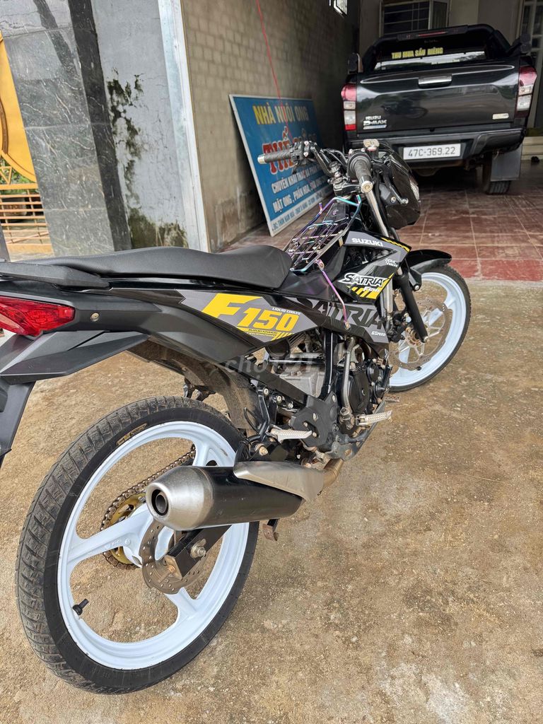 e cần bán một e suzuki raider xe đời cao. Mua bán Xe máy tại Huyện Cư Kuin Đắk Lắk được đăng bởi thế hình 4