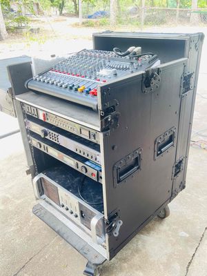 Tủ âm thanh có ngăn mixer và bàn laptop. Mua bán Tivi, Âm thanh tại Huyện Thăng Bình Quảng Nam được đăng bởi Văn Tuất