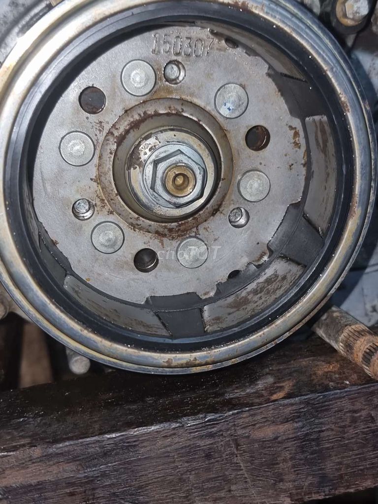 Cục máy alpha 2007 máy nổ êm. Mua bán Phụ tùng xe tại Thành phố Châu Đốc An Giang được đăng bởi Huỳnh TT hình 2