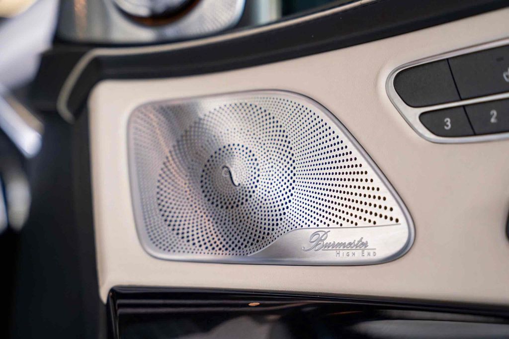 Mercedes Benz S Class 2017 S450 Luxury. Mua bán Ô tô tại Quận Tân Bình Tp Hồ Chí Minh được đăng bởi GREENWAY AUTO hình 9