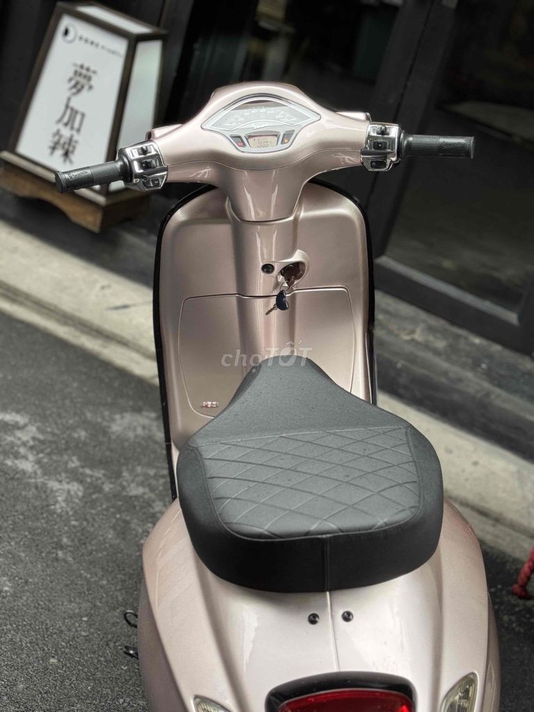 vespa sprint 125 ABS iGet -HỒNG ĐỒNG. Mua bán Xe máy tại Quận Phú Nhuận Tp Hồ Chí Minh được đăng bởi  vespa Nam Phương hcm  hình 11