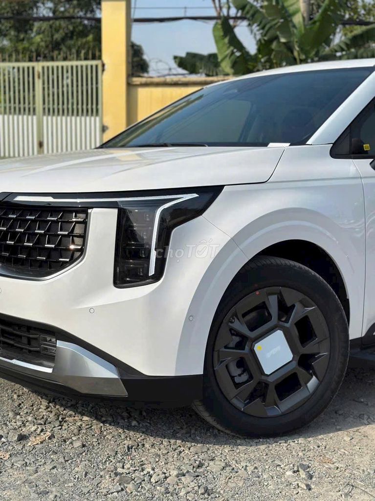 KIA CARNIVAL - ƯU ĐÃI GIẢM GIÁ - QUÀ TẶNG BHVC XE. Mua bán Ô tô tại Quận Tân Phú Tp Hồ Chí Minh được đăng bởi ĐẠI LÝ MAZDA KIA HCM hình 7