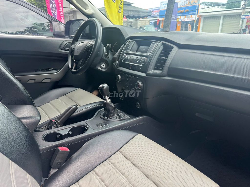 FORD RANGER 2019 SỐ SÀN_XE ĐI RẤT KỸ_CHO VAY 70%. Mua bán Ô tô tại Quận Tân Phú Tp Hồ Chí Minh được đăng bởi Trần Thành hình 11