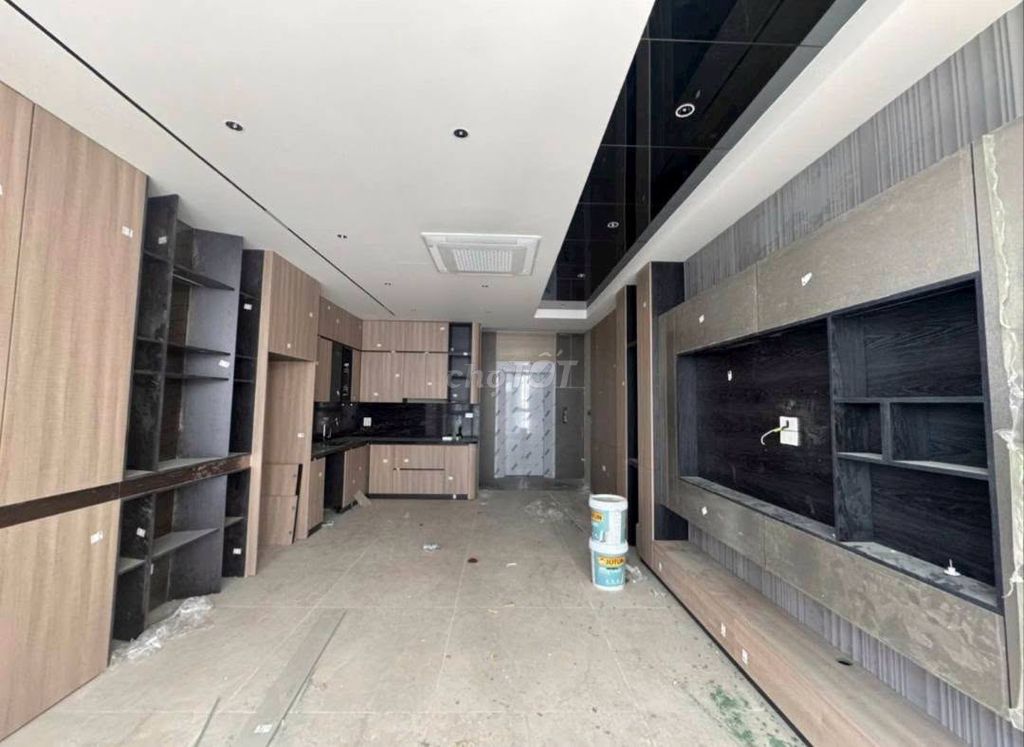 Nhà 50m2 có thang máy, gara 7 chỗ, ngõ 6m Bát Khối - ảnh 4