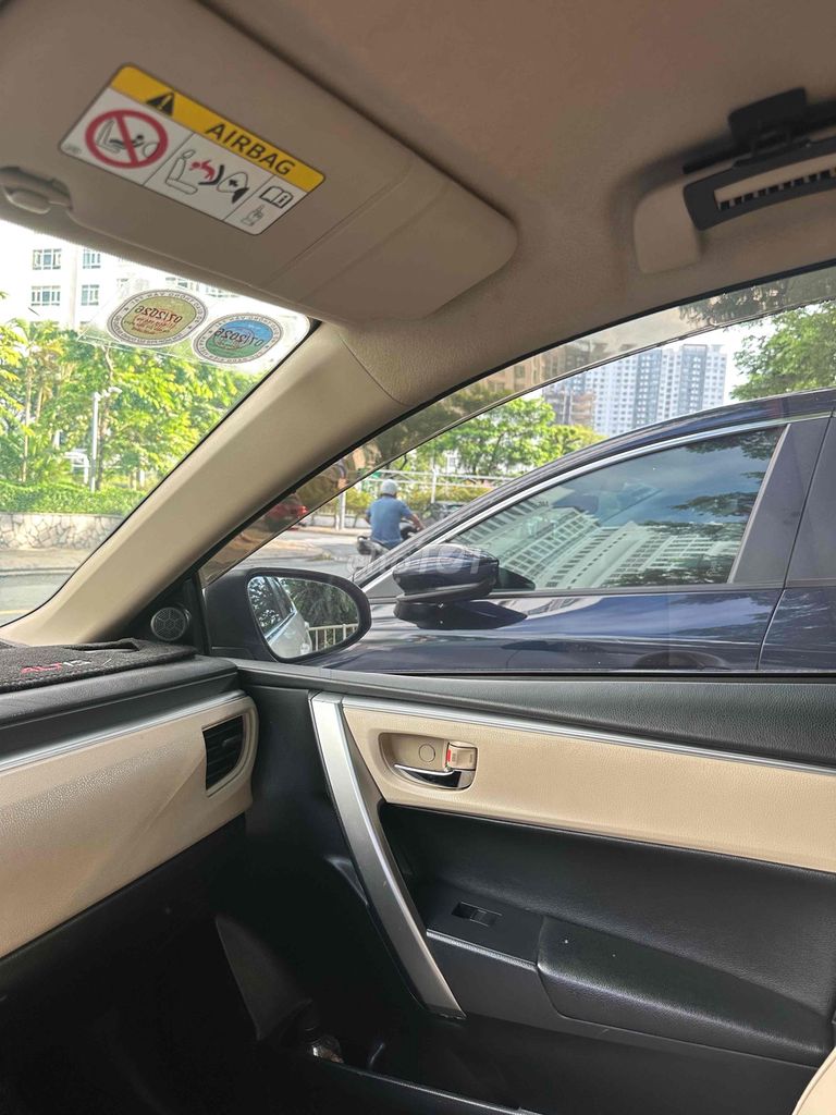 Toyota Corolla Altis 2017 1.8G AT - 112000 km. Mua bán Ô tô tại Quận 7 Tp Hồ Chí Minh được đăng bởi Nguyen Thi thu Phuong hình 9