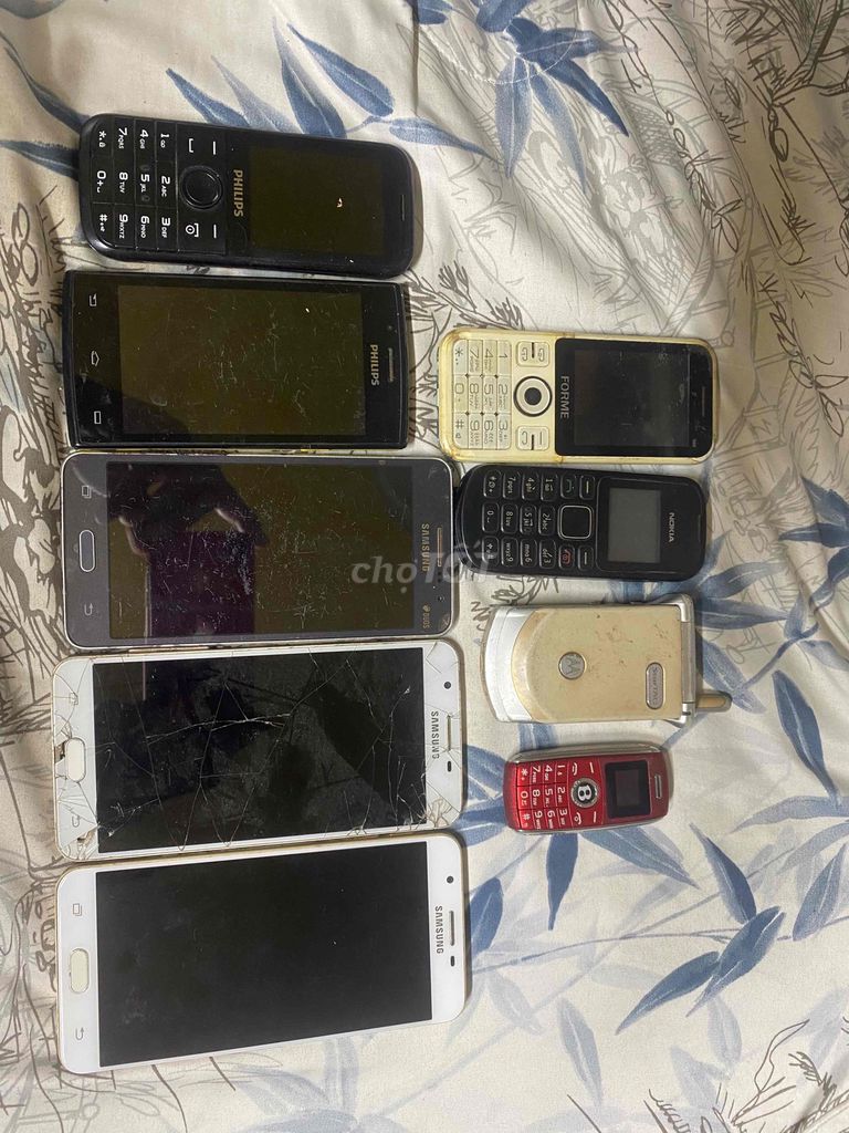 thanh lý 1 đống điện thoại Samsung, Nokia, Philips. Mua bán Điện thoại tại Quận Bình Tân Tp Hồ Chí Minh được đăng bởi Anh 2 hình 1