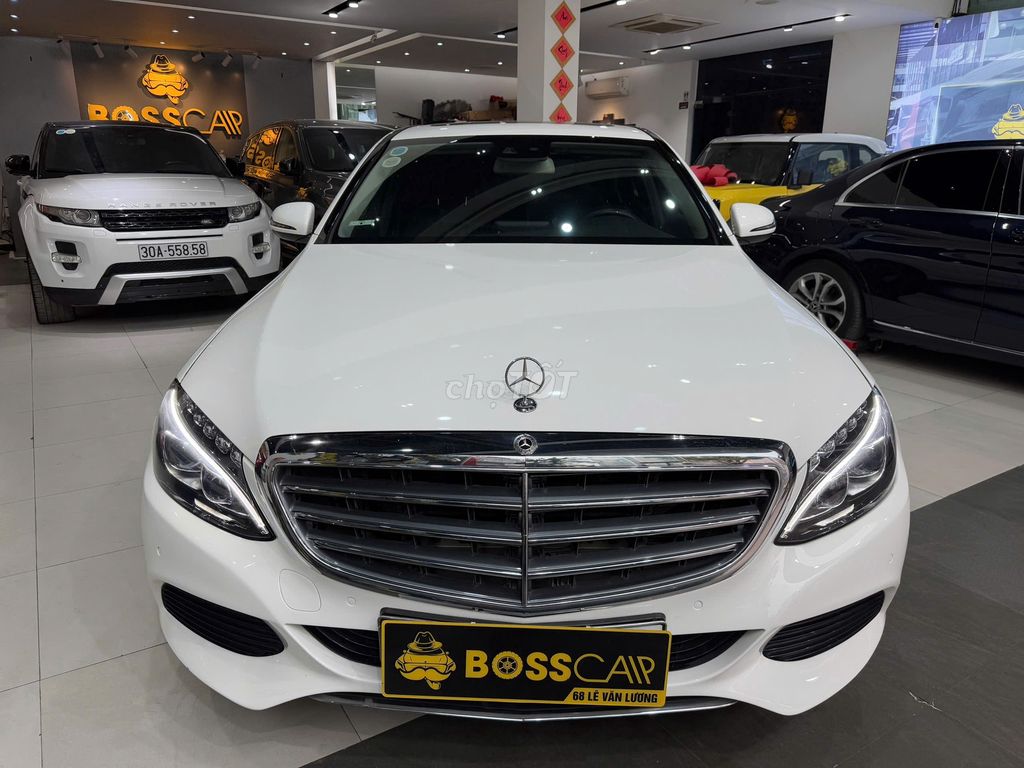 🚗 Mercedes C250 Exclusive 2017 model 2018 zin