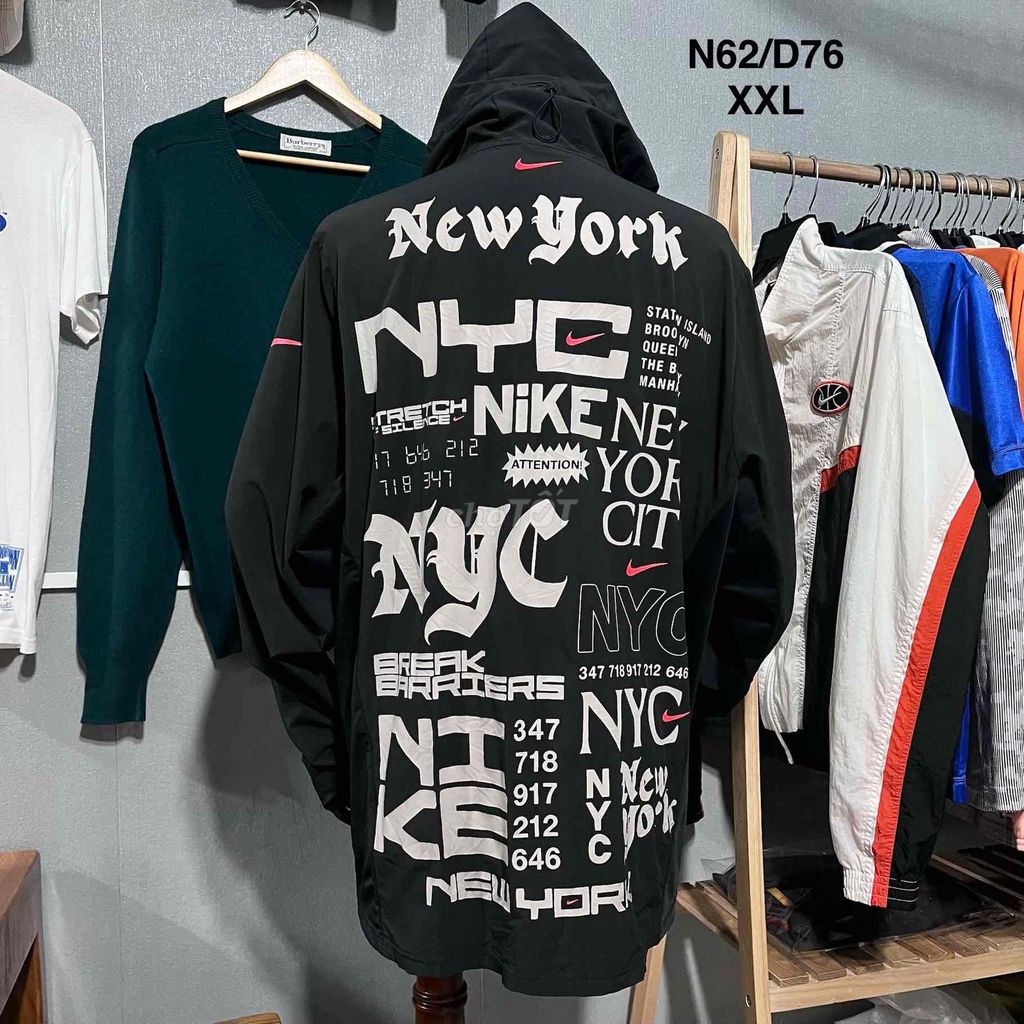 Áo khoác Nike nam đen size XXL. Mua bán Quần áo tại Huyện Đức Trọng Lâm Đồng được đăng bởi Black 2hand  hình 1