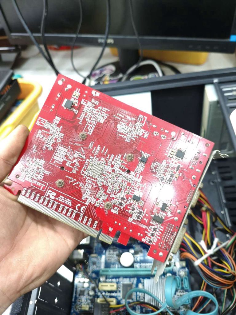 Thanh lý card VGA cỏ có HDMI NVIDIA HD 2600 XT. Mua bán Linh kiện (RAM, Card...) tại Quận 11 Tp Hồ Chí Minh được đăng bởi linh kiện máy tính vương hình 1