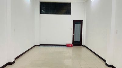 🎉🎉MẶT BẰNG KINH DOANH🎉🎉 192M2 - BA THÁNG HAI - TT QUẬN 10. Cho thuê văn phòng, mặt bằng kinh doanh tại Quận 10 Tp Hồ Chí Minh được đăng bởi KHANH NGOC
