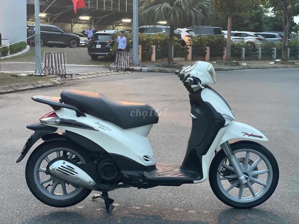 Libety 125fi gin chất chính chủ bán. Mua bán Xe máy tại Quận Nam Từ Liêm Hà Nội được đăng bởi Thúy An hình 6
