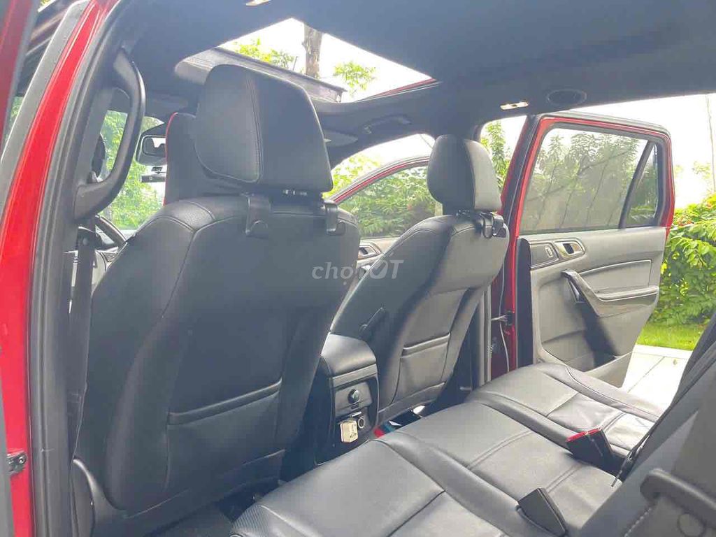 Ford Everest Titanium 2.0L 4x4 sx 2021 màu đỏ. Mua bán Ô tô tại Quận Cầu Giấy Hà Nội được đăng bởi Cao Quý hình 15