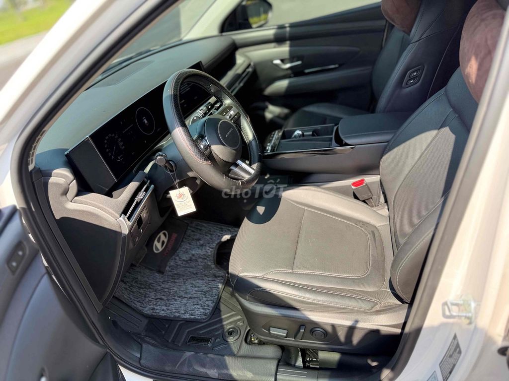 Hyundai Tucson 2025 Trắng 25000 km. Mua bán Ô tô tại Quận Bình Thạnh Tp Hồ Chí Minh được đăng bởi Phi Trần hình 5