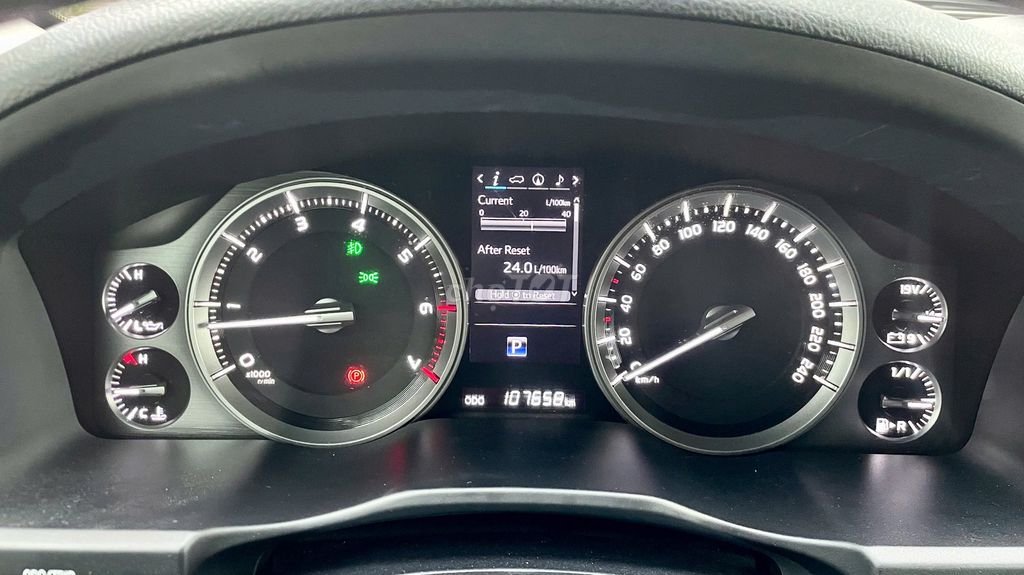 Bán LAND CRUISER V8 4.6. Mua bán Ô tô tại Quận Bắc Từ Liêm Hà Nội được đăng bởi Trần Tường hình 4