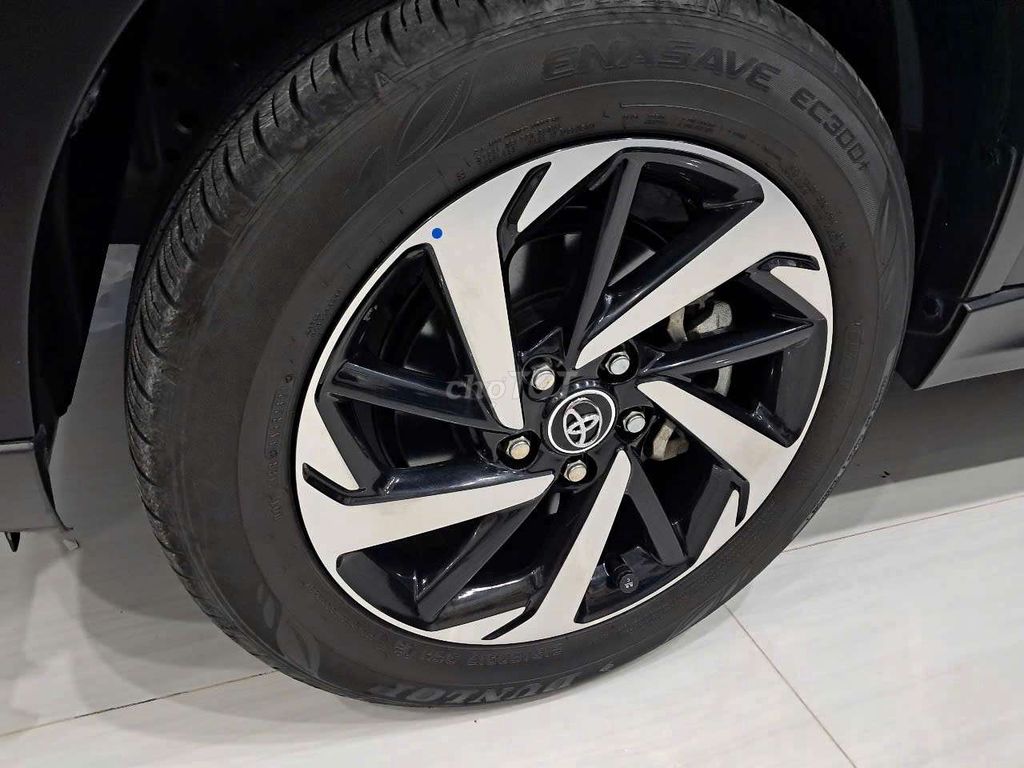 Toyota Rush 2021 Đen 29 000 km. Mua bán Ô tô tại Thành phố Vũng Tàu Bà Rịa - Vũng Tàu được đăng bởi Võ Văn Bằng hình 3