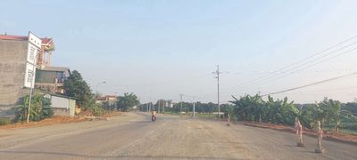 Bán đất mặt đường 413, kinh doanh tốt, gần trường, chợ.. Mua bán đất tại Thị xã Sơn Tây Hà Nội được đăng bởi Hạ Vy