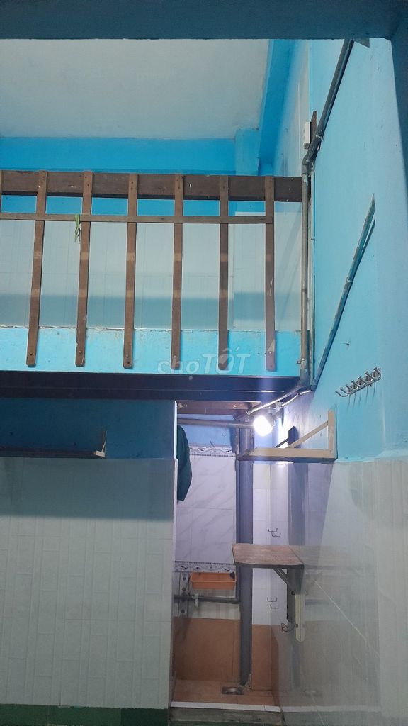 Комната в безопасном районе, чистая и новая, водопровод