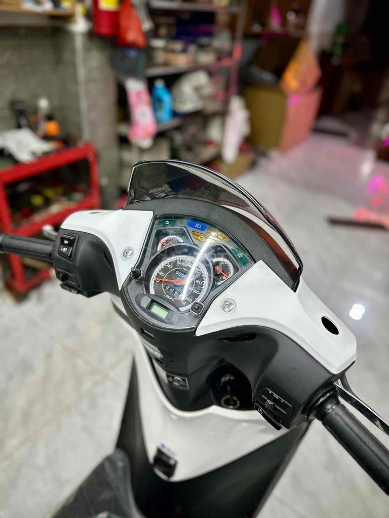 sh Ý 2005 up 2010 biển số đẹp. Mua bán Xe máy tại Huyện Nhà Bè Tp Hồ Chí Minh được đăng bởi nguyễn thanh hình 3