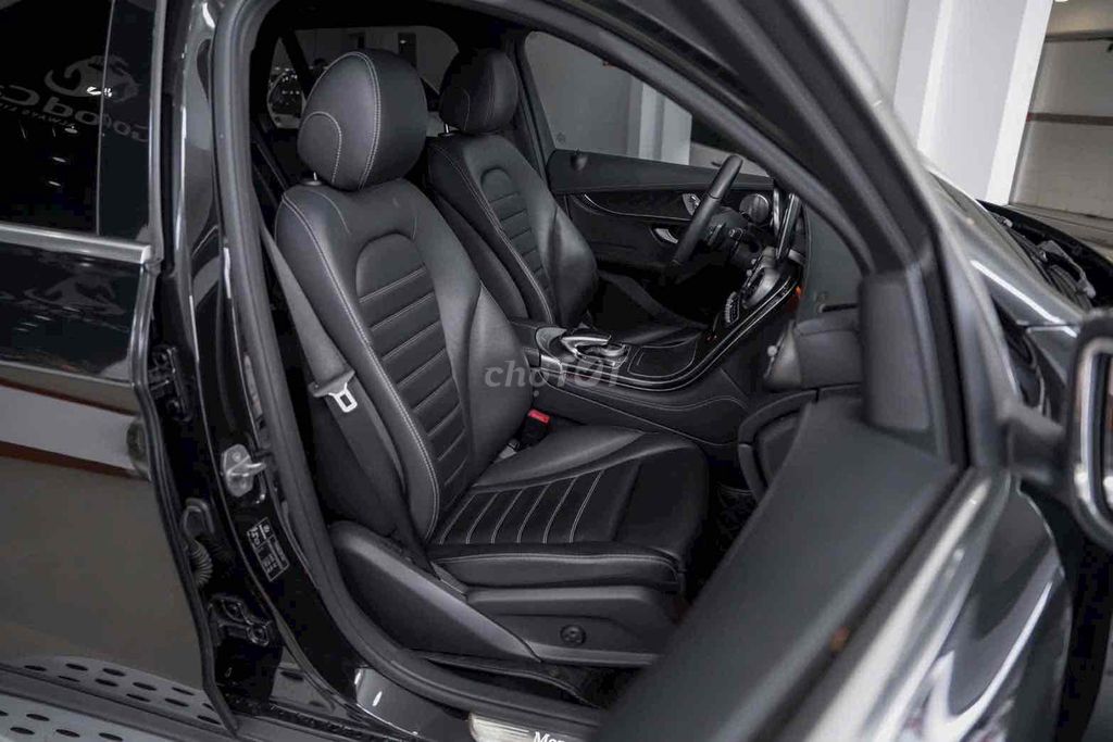 Mercedes GLC300 4MATIC 2019 Bao Check Test. Mua bán Ô tô tại Quận Bình Tân Tp Hồ Chí Minh được đăng bởi Hoàng Thọ hình 10