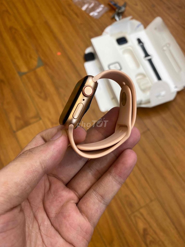 Apple watch Se Gen 1 40mm Hồng gold Keng