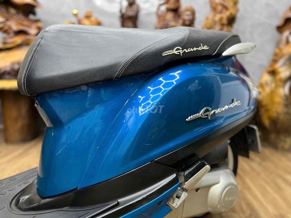 👉Grande 2015 dàn áo sạch sẽ máy móc bao êm. Mua bán Xe máy tại Quận 7 Tp Hồ Chí Minh được đăng bởi Xe Cũ Hiếu CT hình 9