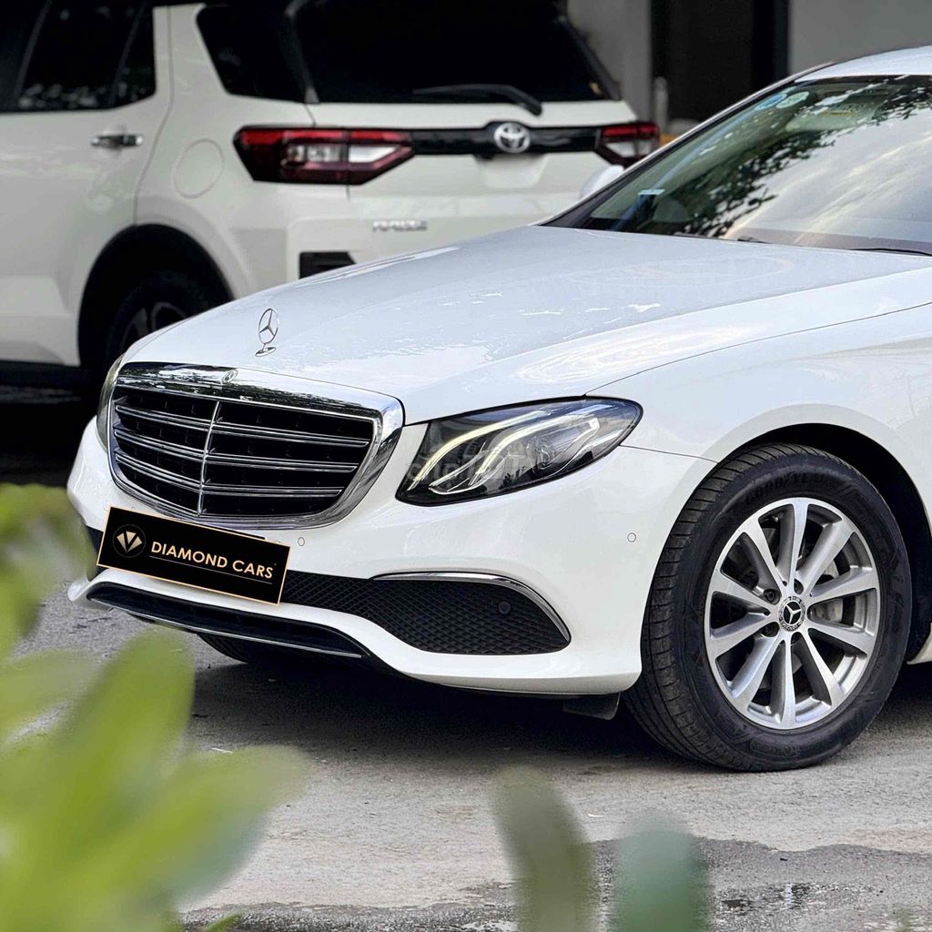 Mercedes E200 2019. Mua bán Ô tô tại Thành phố Thủ Đức Tp Hồ Chí Minh được đăng bởi Lê Nhường hình 2