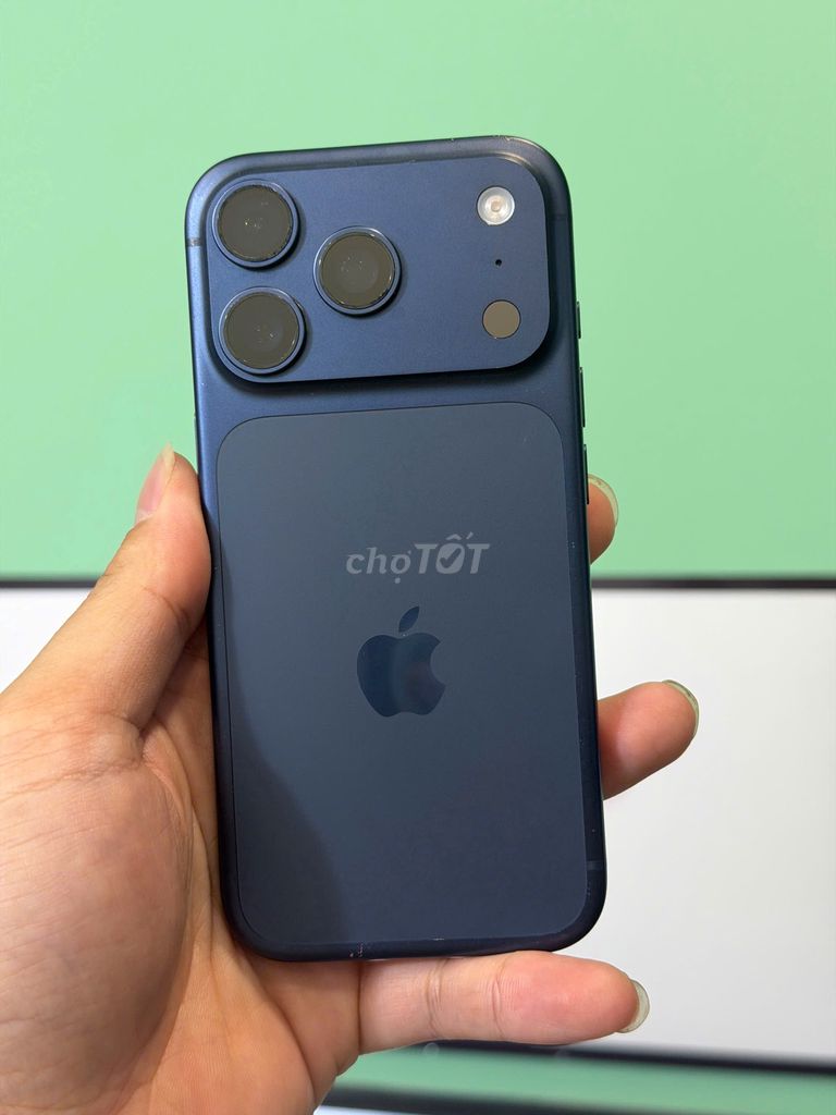 🥰iphone 17 pro xanh 256gb thay màn không lỗi gì. Mua bán Điện thoại tại Quận Thanh Xuân Hà Nội được đăng bởi Thành Vũ Mobile hình 1