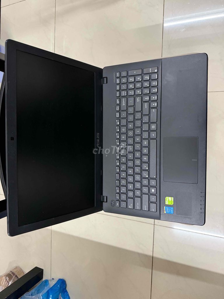 Bán Laptop Asus P550L core i5 gen 4U