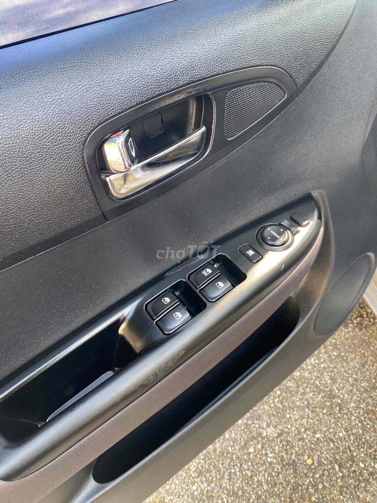 Hyundai i20 2012 1.4 AT - 125000 km. Mua bán Ô tô tại Thành phố Việt Trì Phú Thọ được đăng bởi Nguyễn Tùng Ô Tô Cũ  hình 12