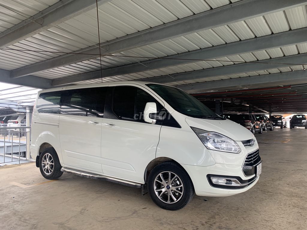 FORD TOURNEO 2019 TITANIUM_XE CHỦ ĐI RẤT KỸ