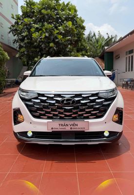 Hyundai Custin 2023 1.5 Turbo Lên 100tr đồ chơi