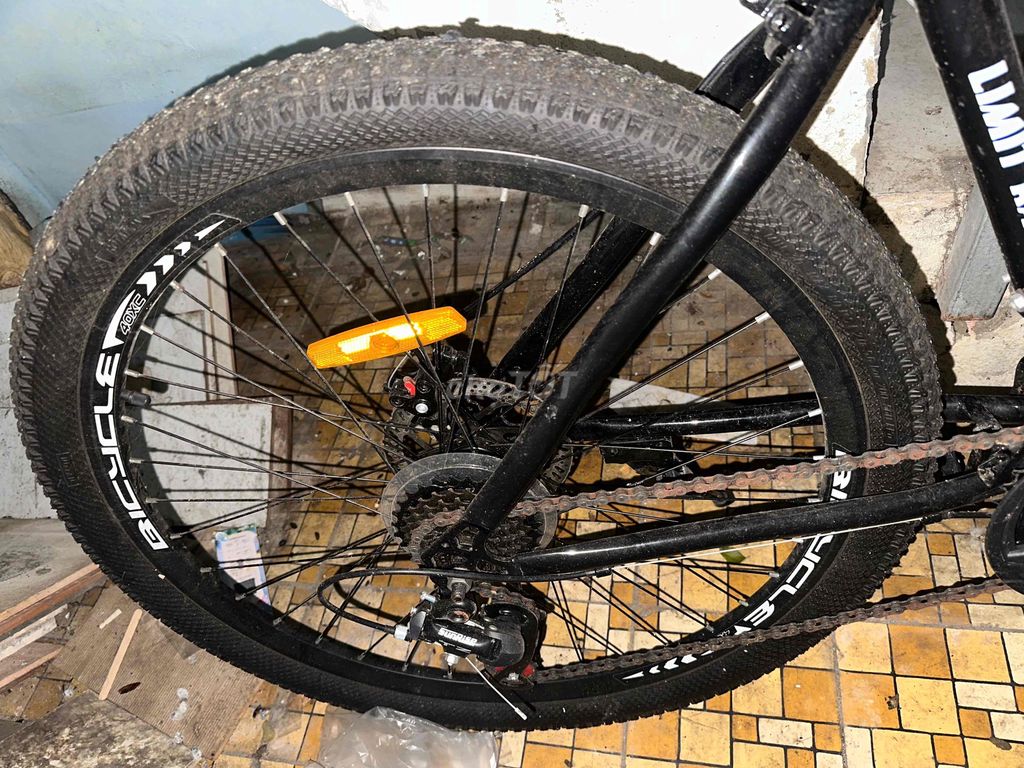 cần bán xe đạp. Mua bán Xe đạp tại Quận Sơn Trà Đà Nẵng được đăng bởi Tân hình 2