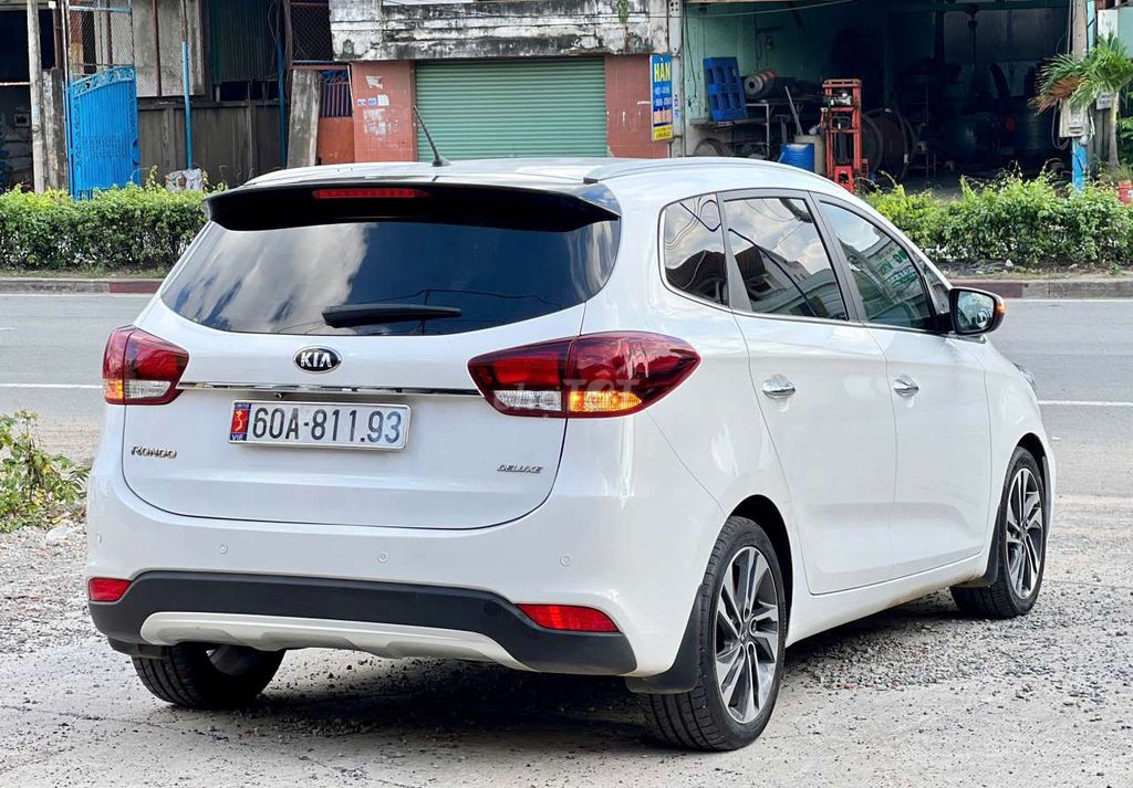 KIA RONDO AT 20 SIÊU LƯỚT 24000 KM BAO TEST. Mua bán Ô tô tại Thành phố Thuận An Bình Dương được đăng bởi BÌNH VÌNH PHÚ CHUYÊN XE LƯỚT BAO TEST HÃNG  hình 6