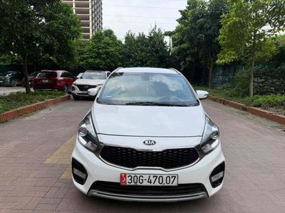 Kia Rondo 2017 Trắng Tự động 7 chỗ