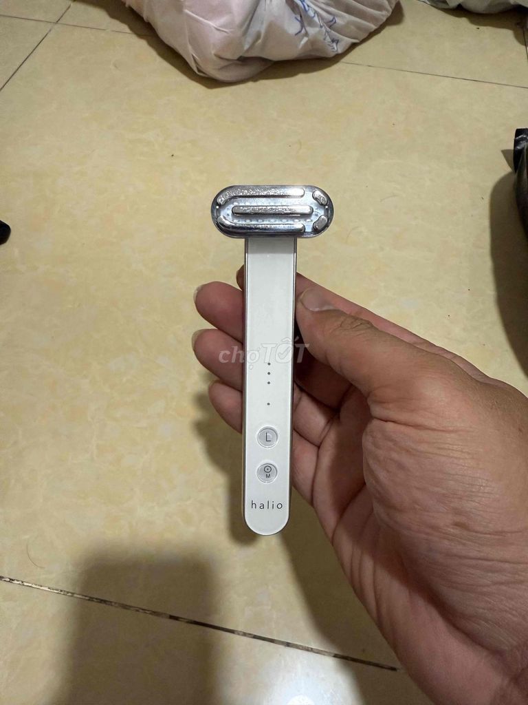 Máy ánh sáng đỏ Halio. Mua bán Phụ kiện thời trang khác tại Quận Bình Tân Tp Hồ Chí Minh được đăng bởi Quân hình 2