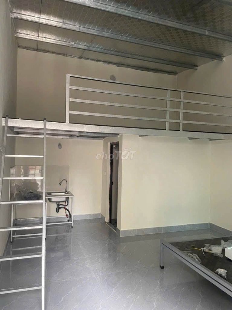 Комната 30 кв.м со всеми удобствами в Бат Чанг, Ханой