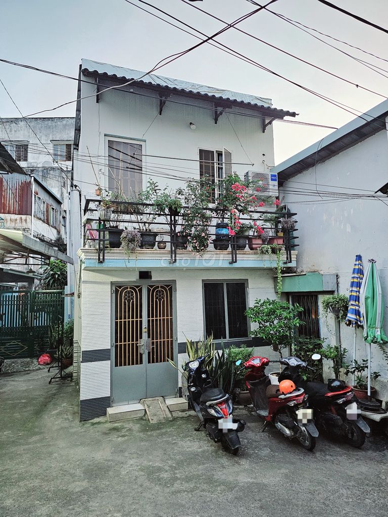 Trung tâm Thủ Đức, 20m² 1T1L, SHR vào ở ngay