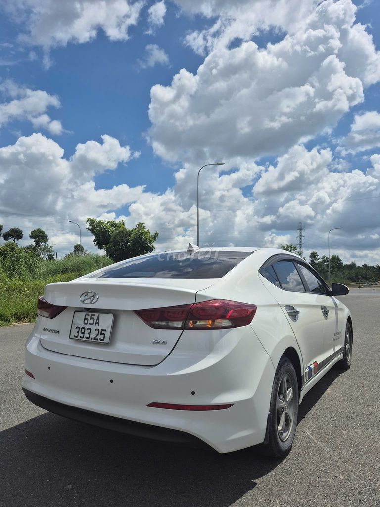 Hyundai Elentra số sàn 2019 - phân khúc C. Mua bán Ô tô tại Quận Cái Răng Cần Thơ được đăng bởi Tình là gì hình 9