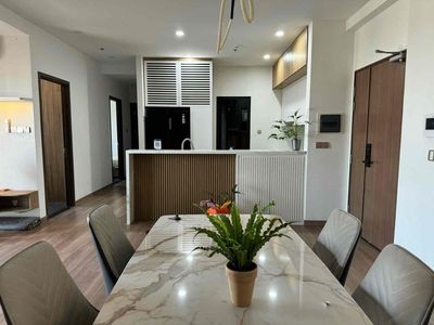 Cho Thue Wilton Tower/ Park View 3PN , 120m2 giá 26 triệu full NT