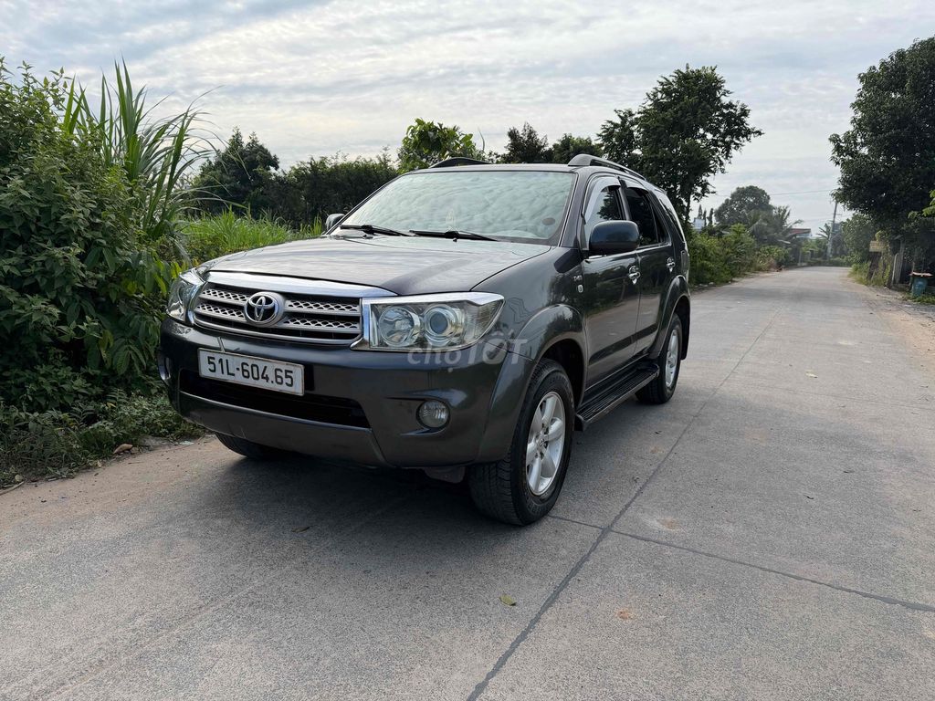 Toyota Fortuner 2010 2.5G - máy dầu số sàn. Mua bán Ô tô tại Huyện Củ Chi Tp Hồ Chí Minh được đăng bởi Duy hình 3