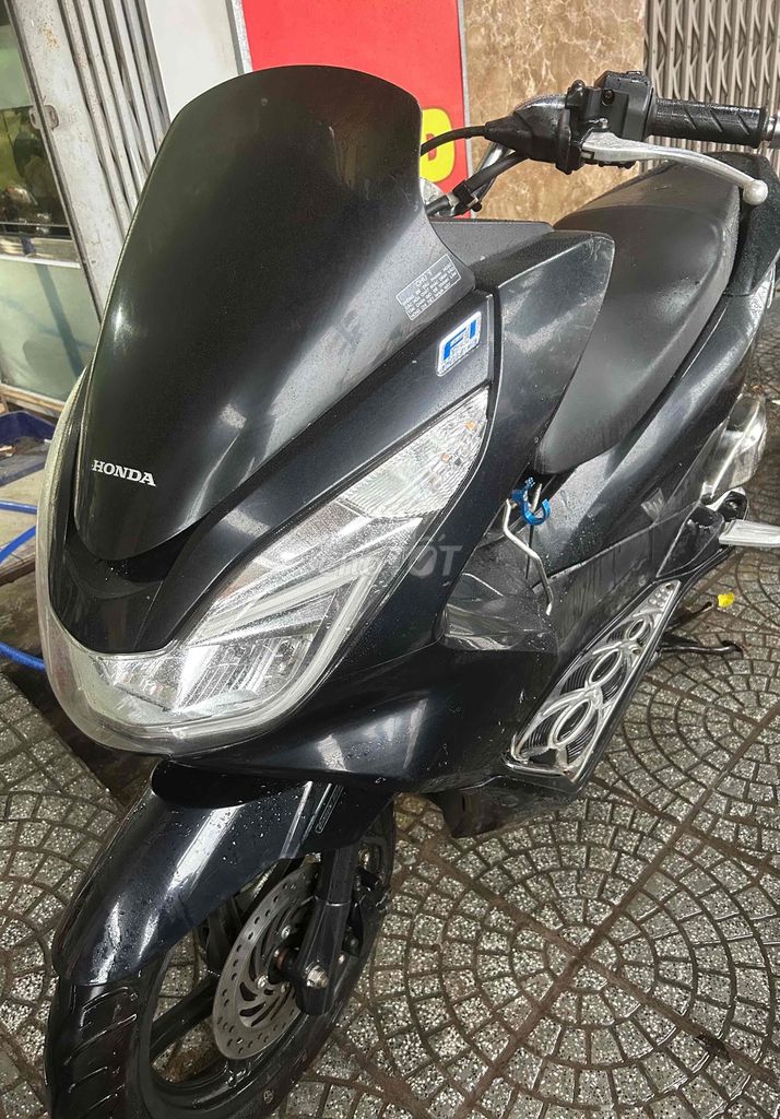 Honda PCX nguyên bản. Mua bán Xe máy tại Quận Cẩm Lệ Đà Nẵng được đăng bởi Thanh lý hình 3