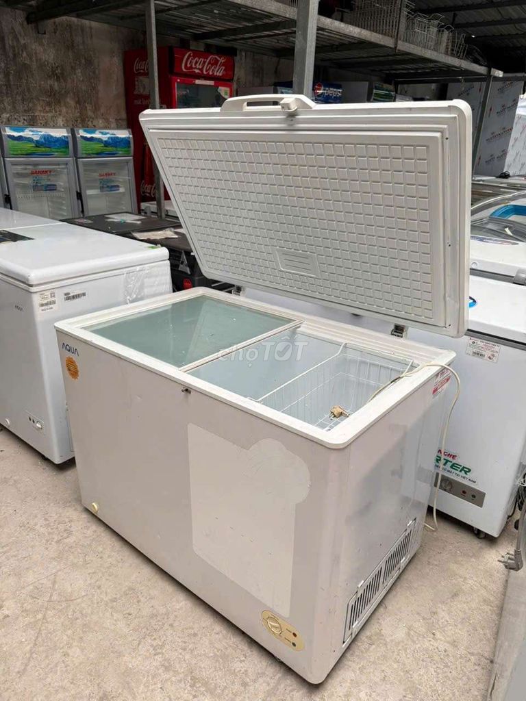 Tủ đông Aqua 300l Trắng. Mua bán Tủ lạnh tại Quận 7 Tp Hồ Chí Minh được đăng bởi Điện Lạnh Giá Tốt hình 1